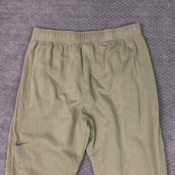 Nike Yoga Sweat Pants Mens Large Olive Green Sweatpants Joggers DM7833-276 - Picture 5 of 15